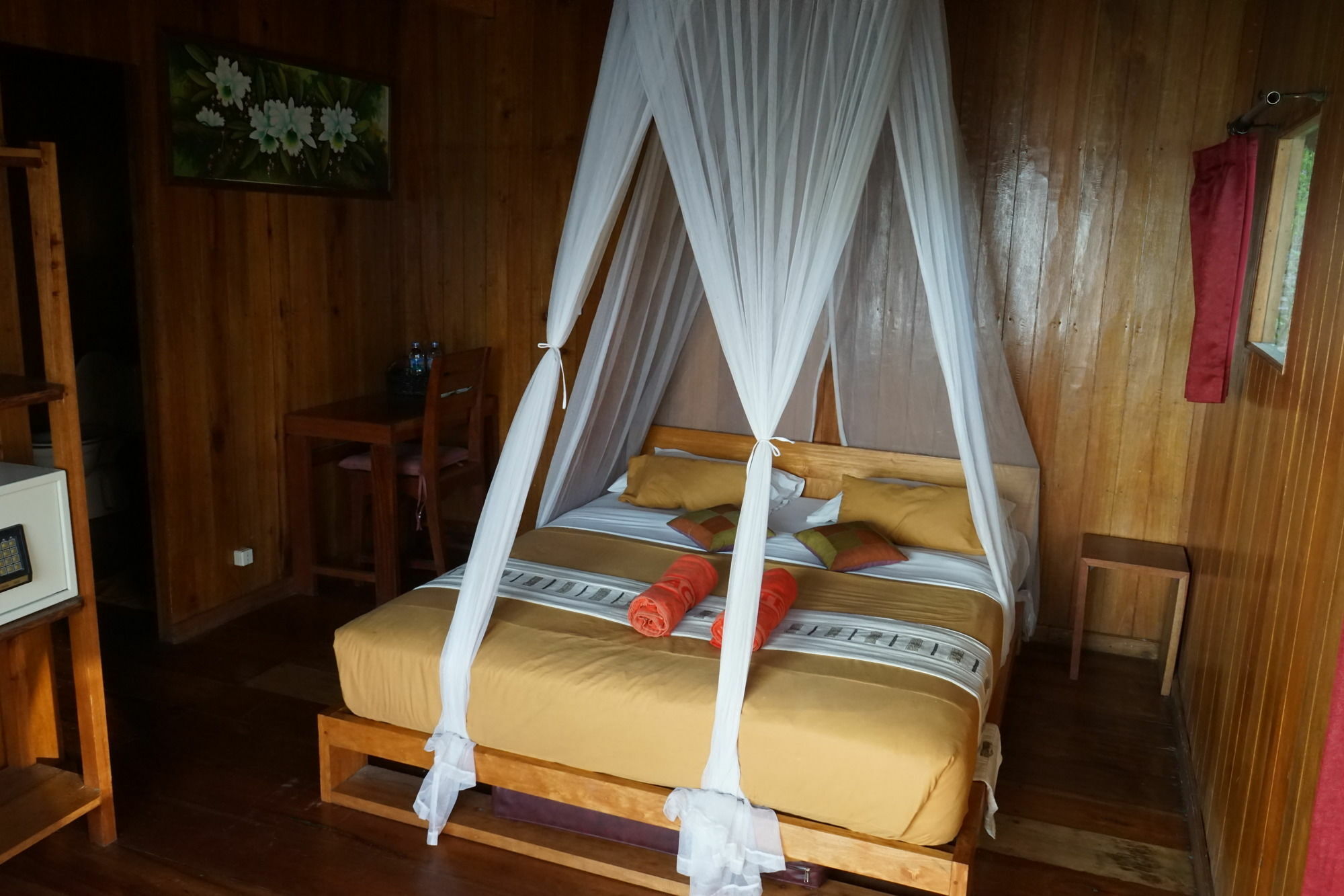 Taman liburan Waecicu Eden Labuan Bajo